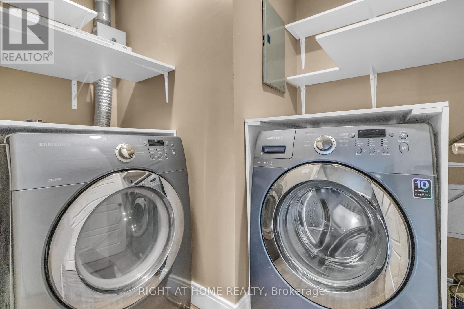 406 - 356 Mcrae Drive, Toronto, Ontario  M4G 4G4 - Photo 16 - C12948506