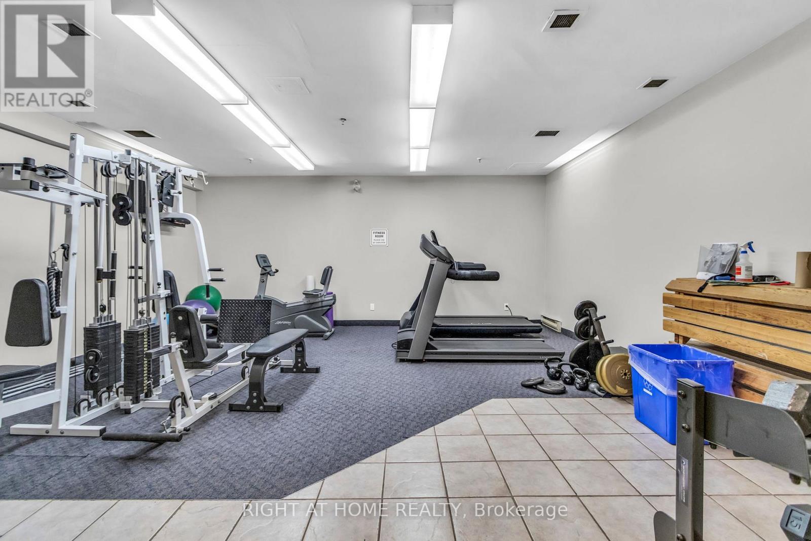 406 - 356 Mcrae Drive, Toronto, Ontario  M4G 4G4 - Photo 25 - C12948506