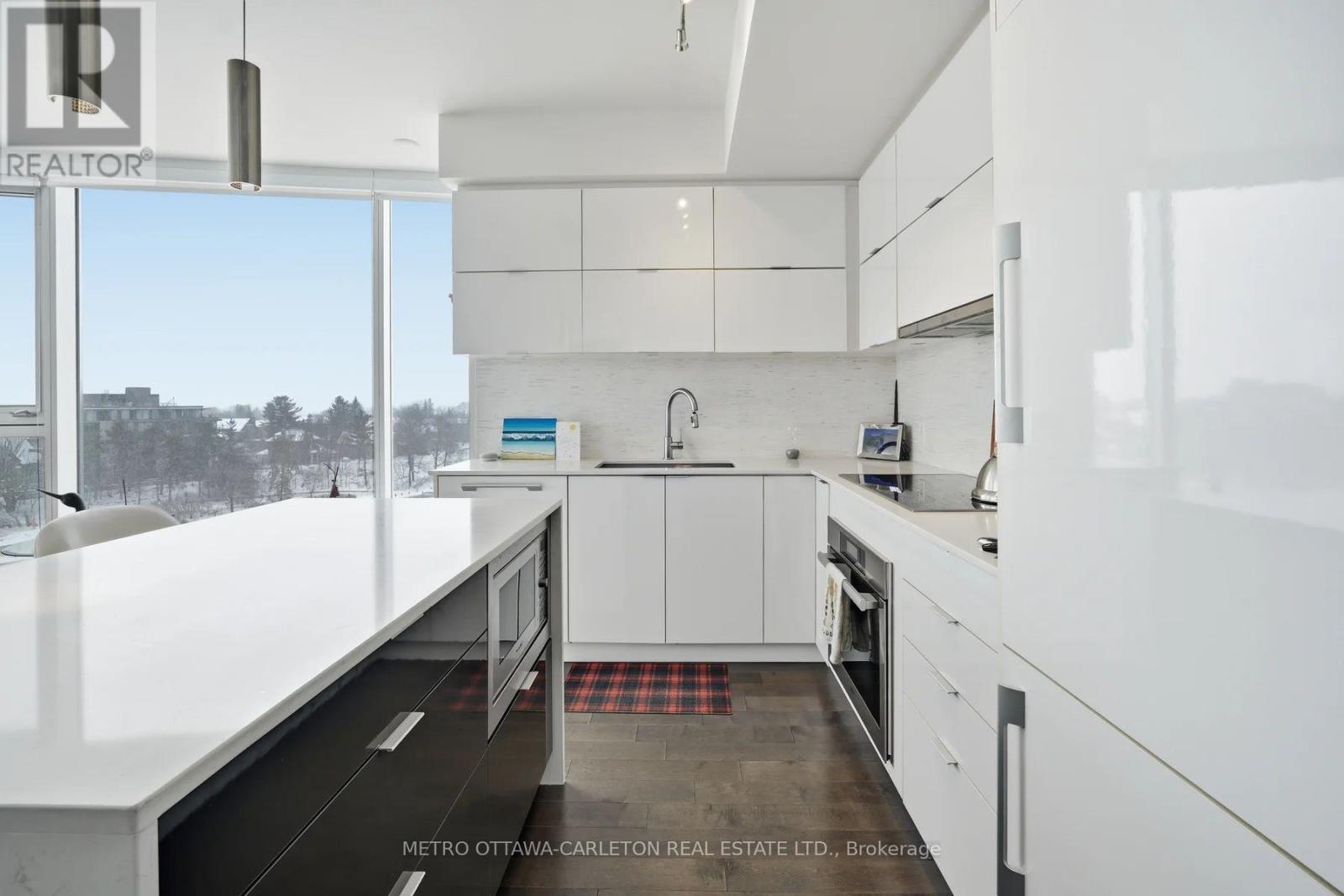 809 - 1035 Bank Street, Ottawa, Ontario  K1S 5K3 - Photo 3 - X12948484