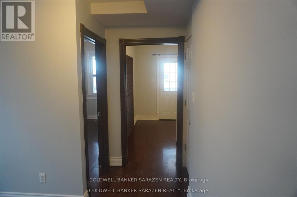 2 - 326 Flora Street, Ottawa, Ontario  K1R 5S3 - Photo 7 - X12948498