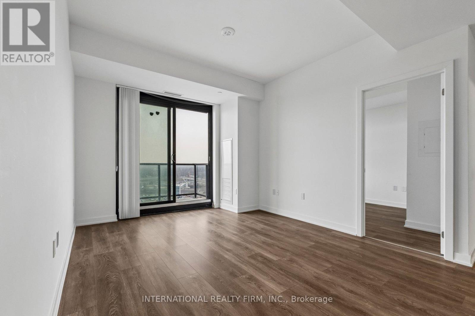 1701 - 1606 Charles Street, Whitby, Ontario  L1N 0P1 - Photo 4 - E12948514