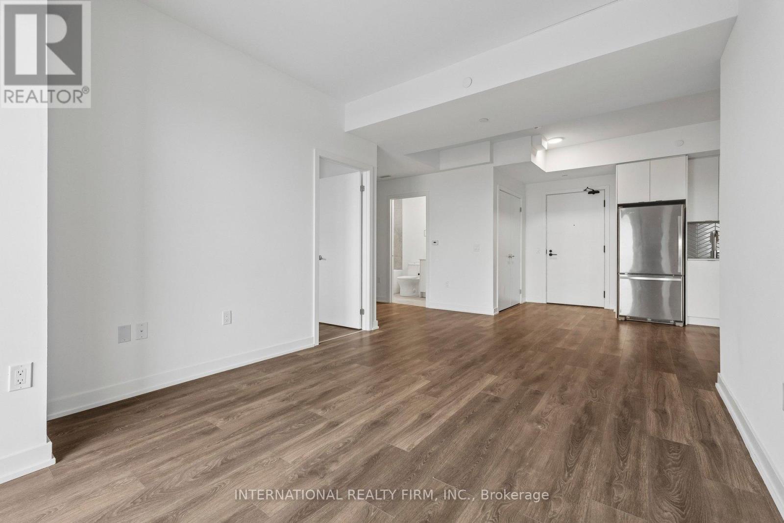 1701 - 1606 Charles Street, Whitby, Ontario  L1N 0P1 - Photo 5 - E12948514