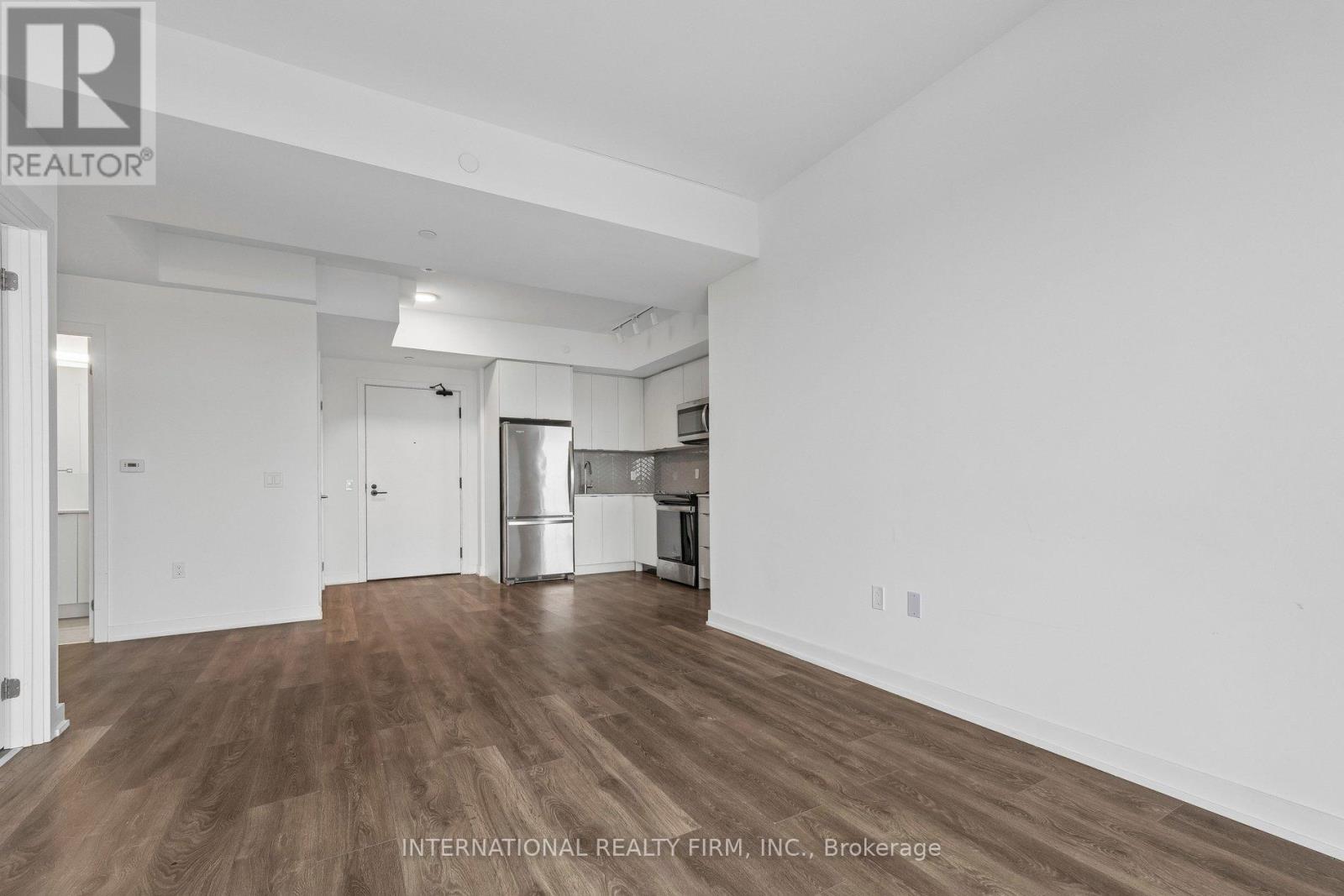 1701 - 1606 Charles Street, Whitby, Ontario  L1N 0P1 - Photo 6 - E12948514