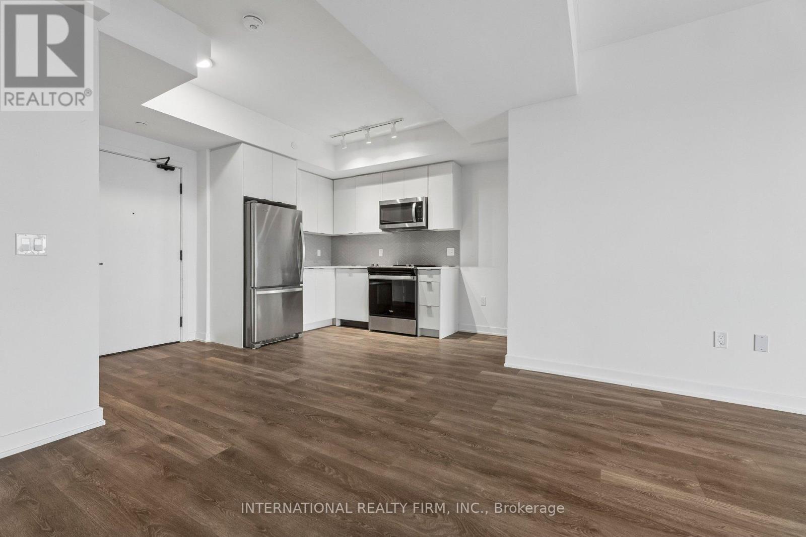 1701 - 1606 Charles Street, Whitby, Ontario  L1N 0P1 - Photo 7 - E12948514