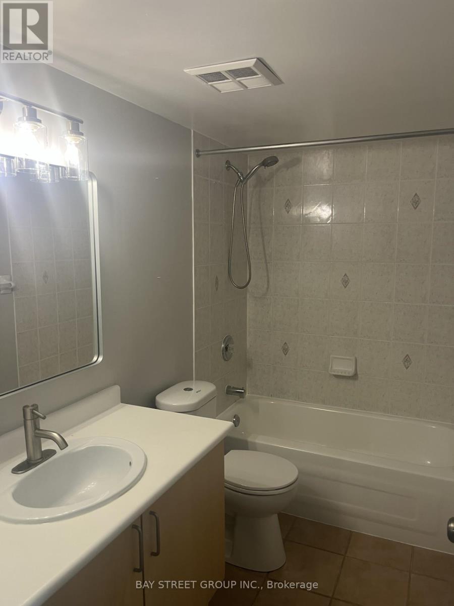 509 - 3 Ellesmere Street, Richmond Hill, Ontario  L4B 4N2 - Photo 13 - N12948494