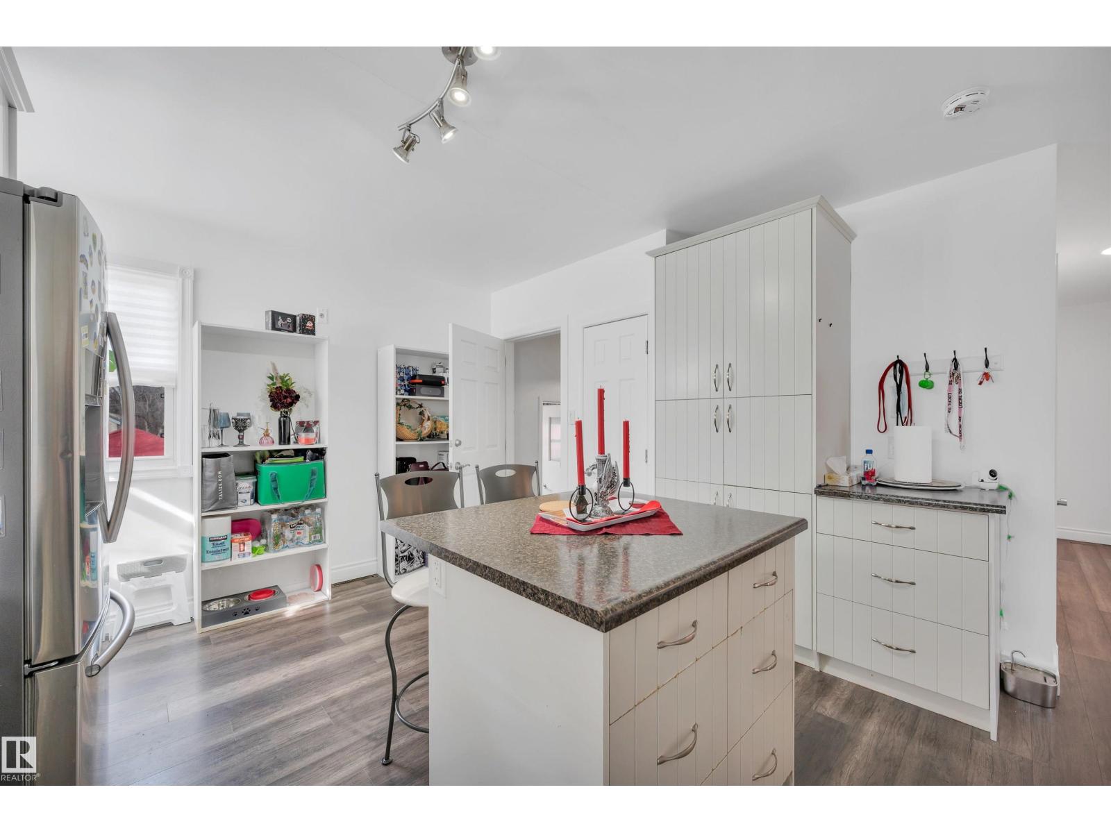 12436 75 St Nw, Edmonton, Alberta  T5B 2C2 - Photo 12 - E4478860