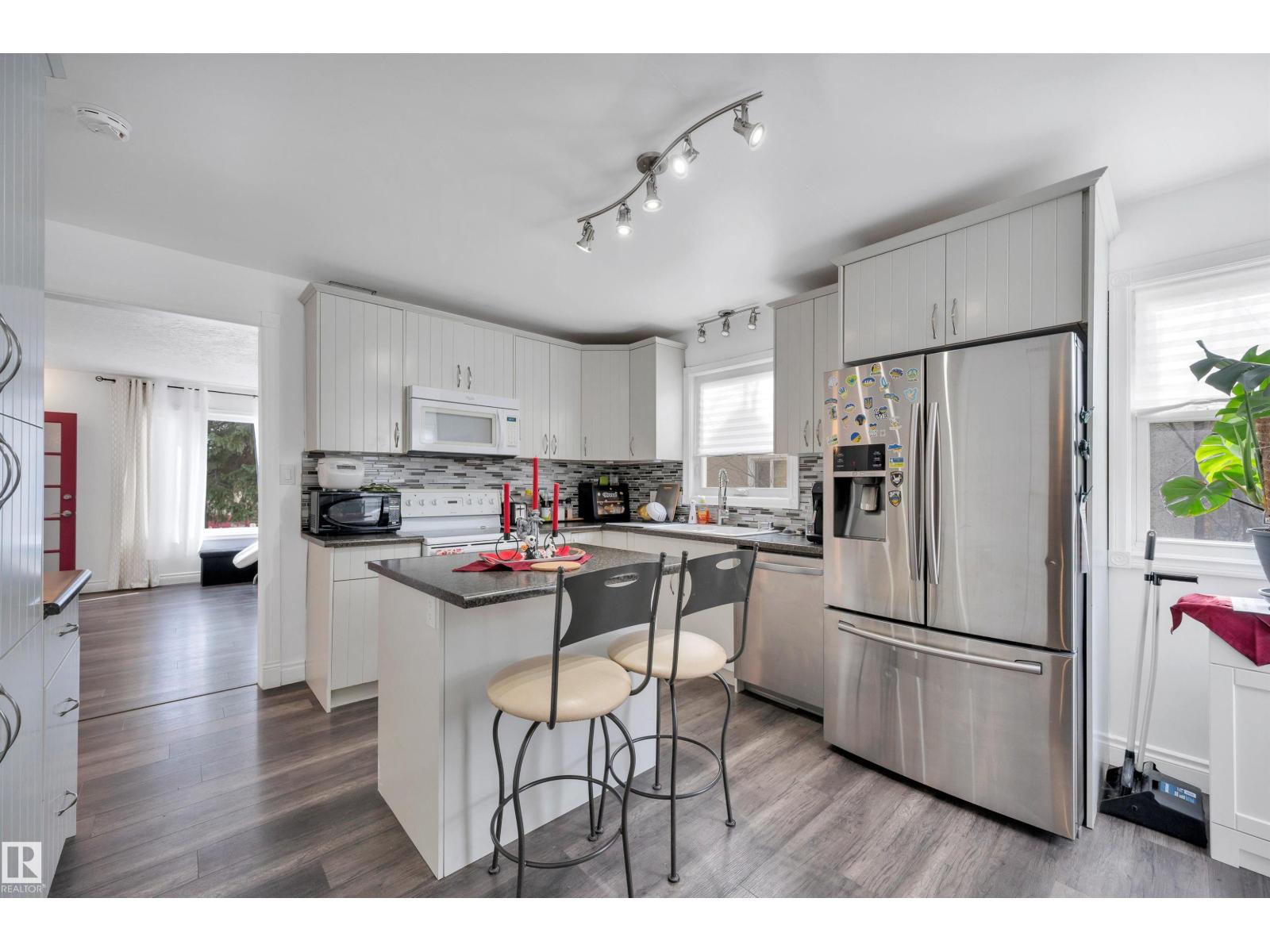 12436 75 St Nw, Edmonton, Alberta  T5B 2C2 - Photo 10 - E4478860