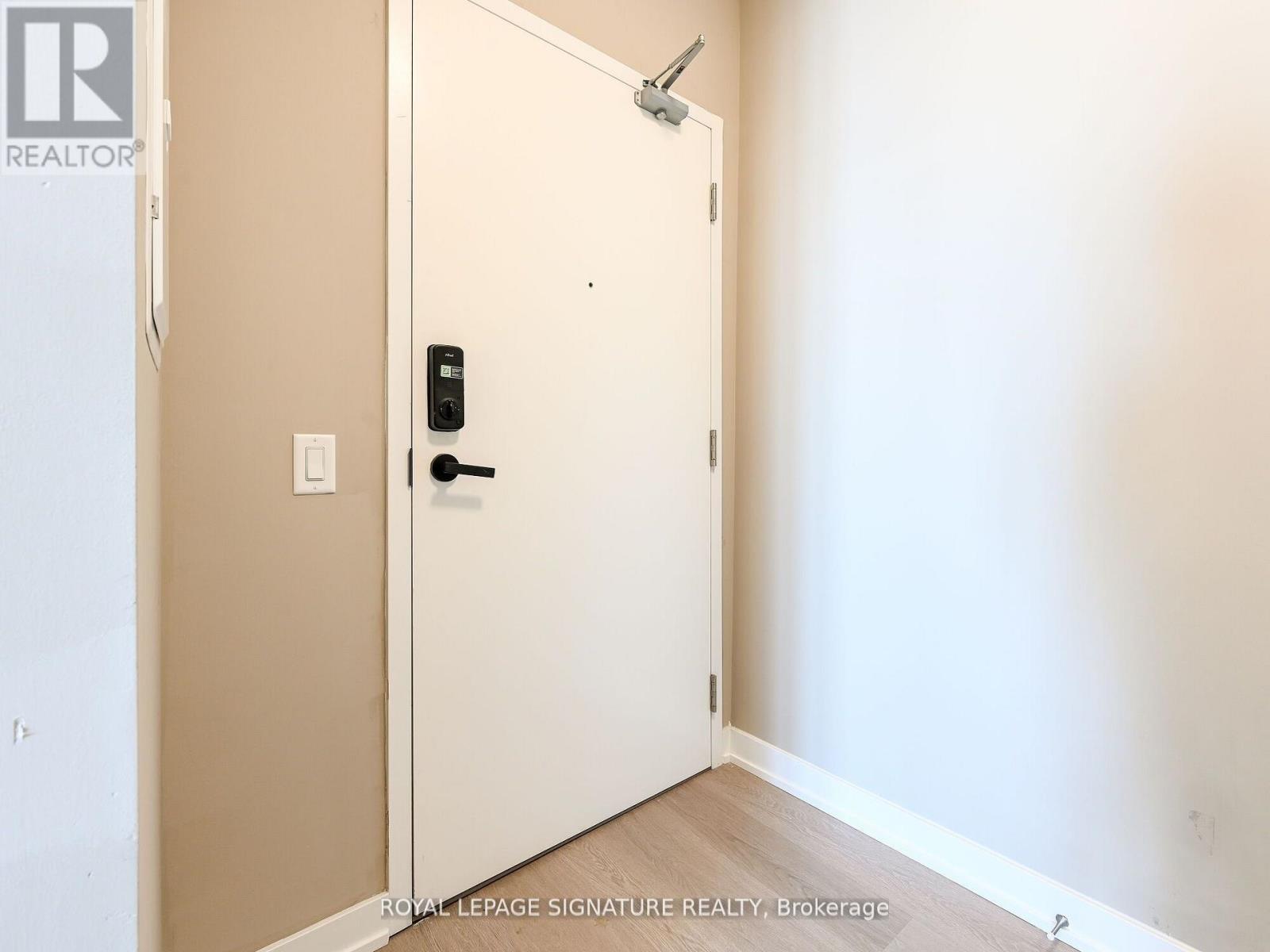 5709 - 3883 Quartz Road S, Mississauga, Ontario  L5B 0M4 - Photo 6 - W12948486