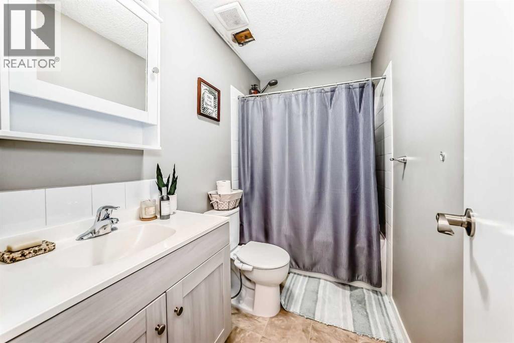 4611 50 Street, Red Deer, Alberta  T4N 2C2 - Photo 23 - A2295424