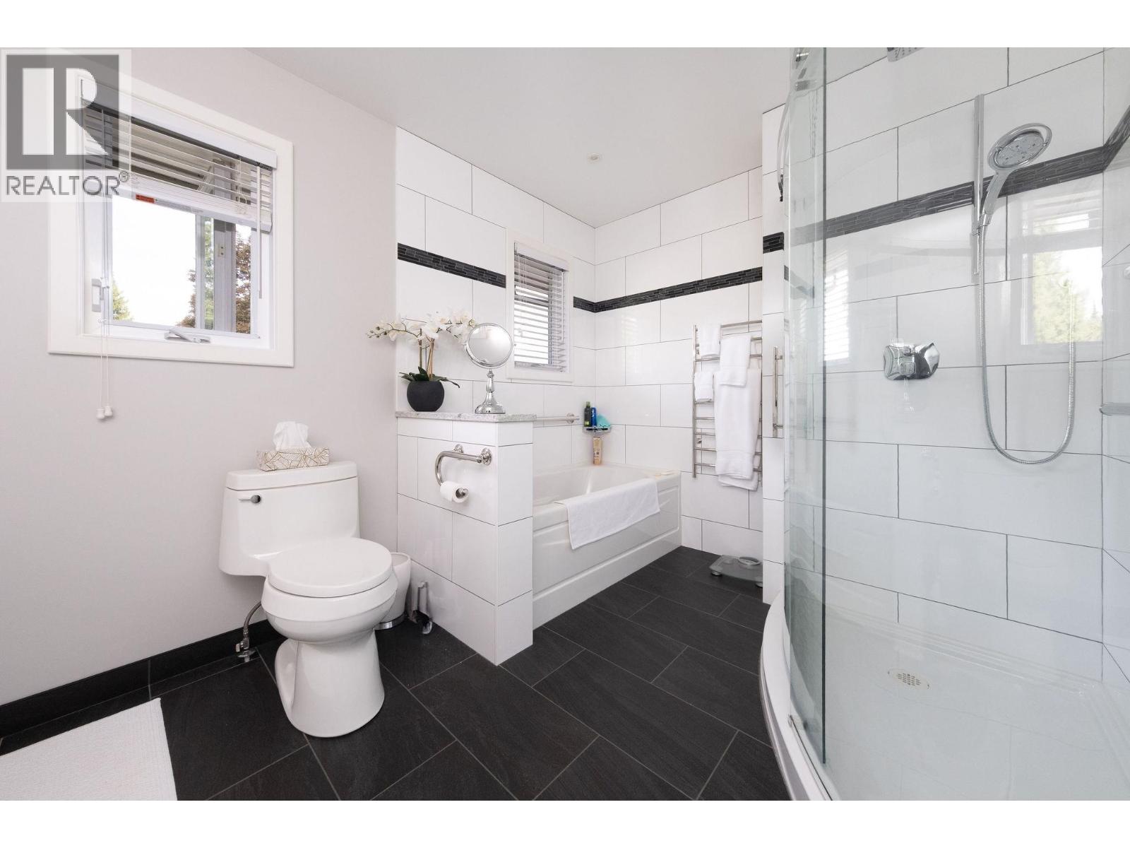 6350 Buckingham Drive, Burnaby, British Columbia  V5E 2A7 - Photo 26 - R3106189