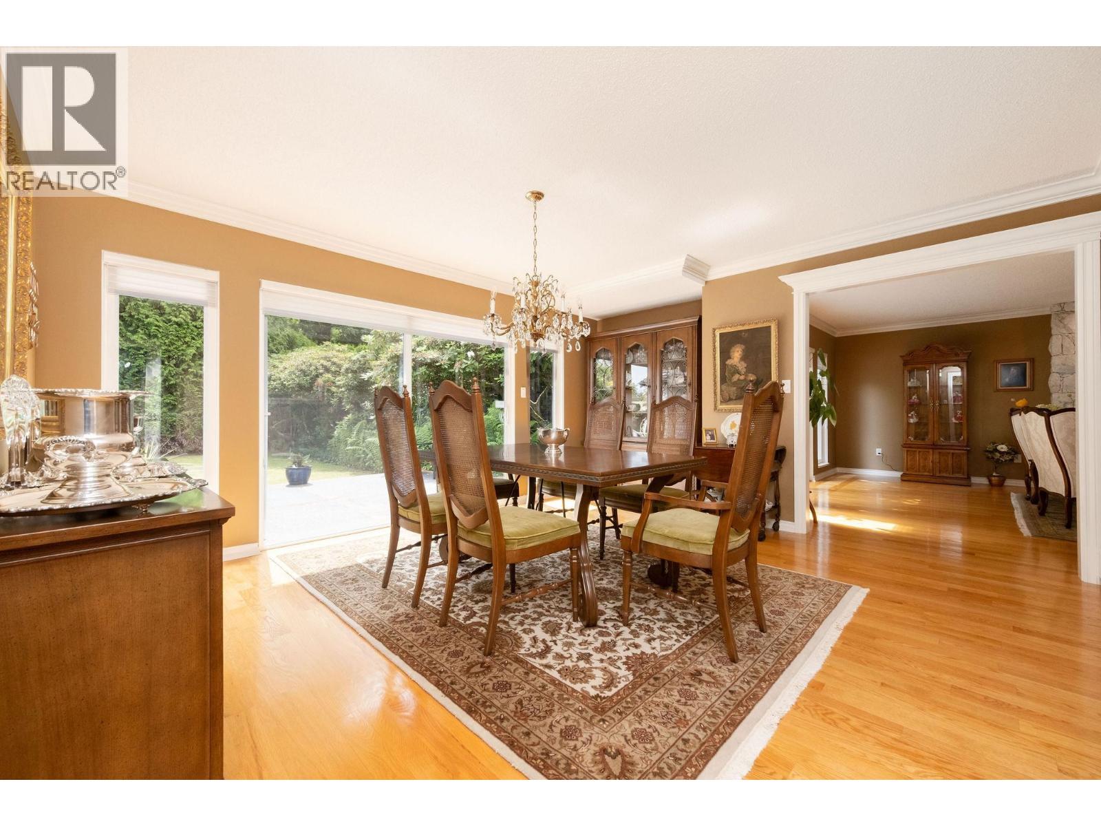 6350 Buckingham Drive, Burnaby, British Columbia  V5E 2A7 - Photo 6 - R3106189