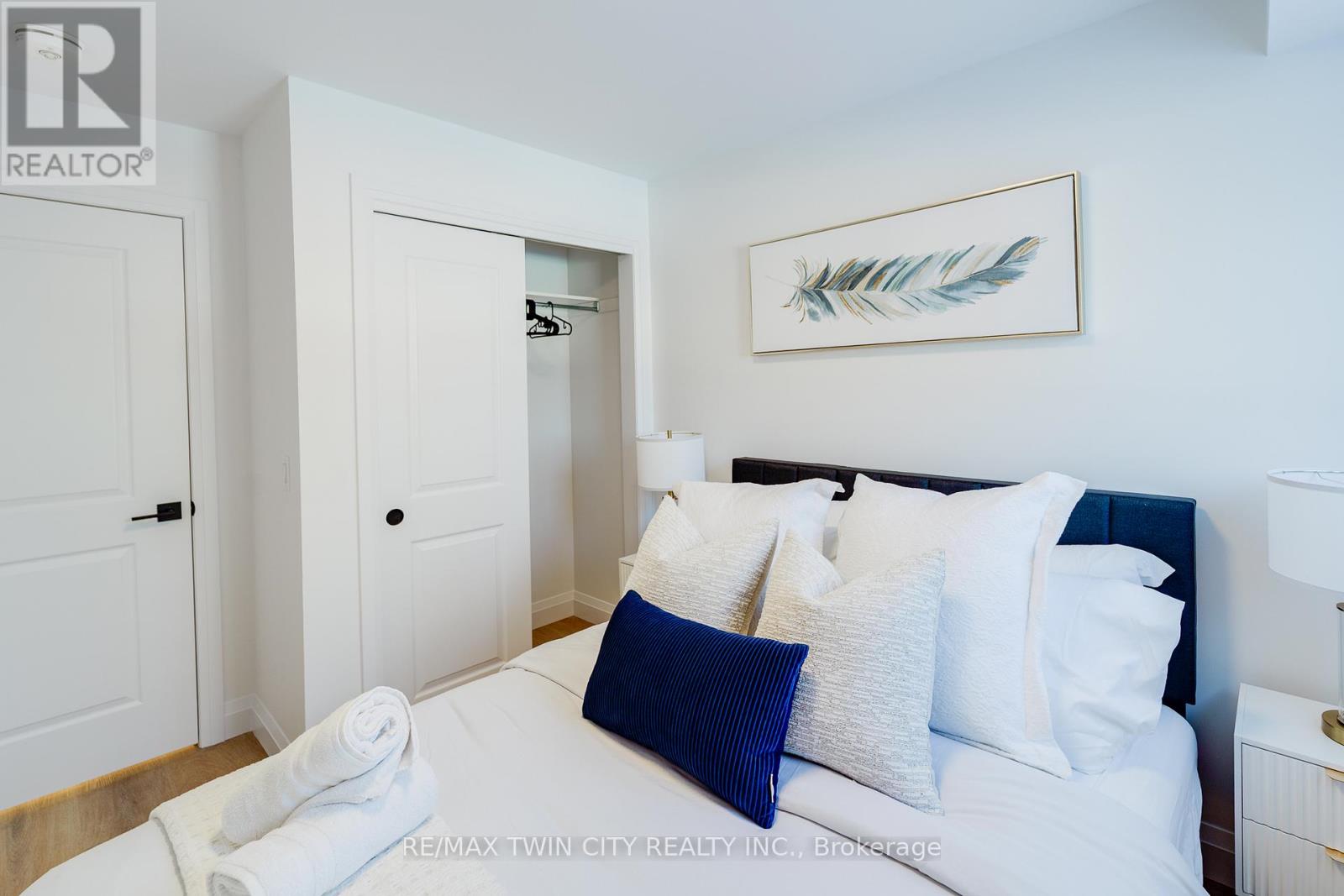 4 - 825 Stirling Avenue S, Kitchener, Ontario  N2M 3K4 - Photo 12 - X12948502