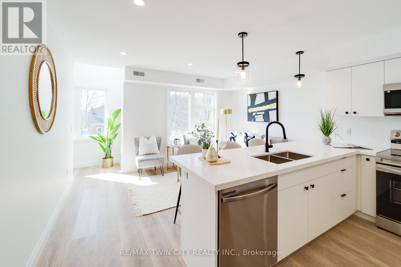 3 - 825 Stirling Avenue S, Kitchener, Ontario  N2M 3K4 - Photo 14 - X12948508