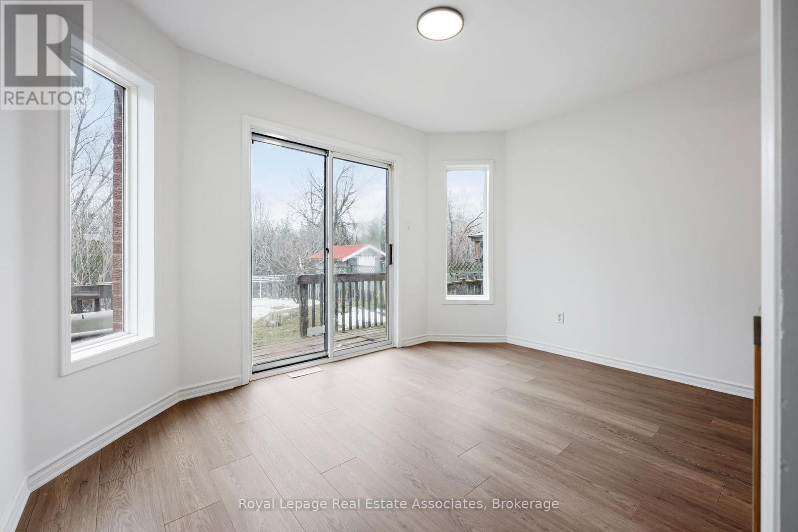 1101 Corrie Street, Innisfil, Ontario  L9S 1T7 - Photo 17 - N12947470