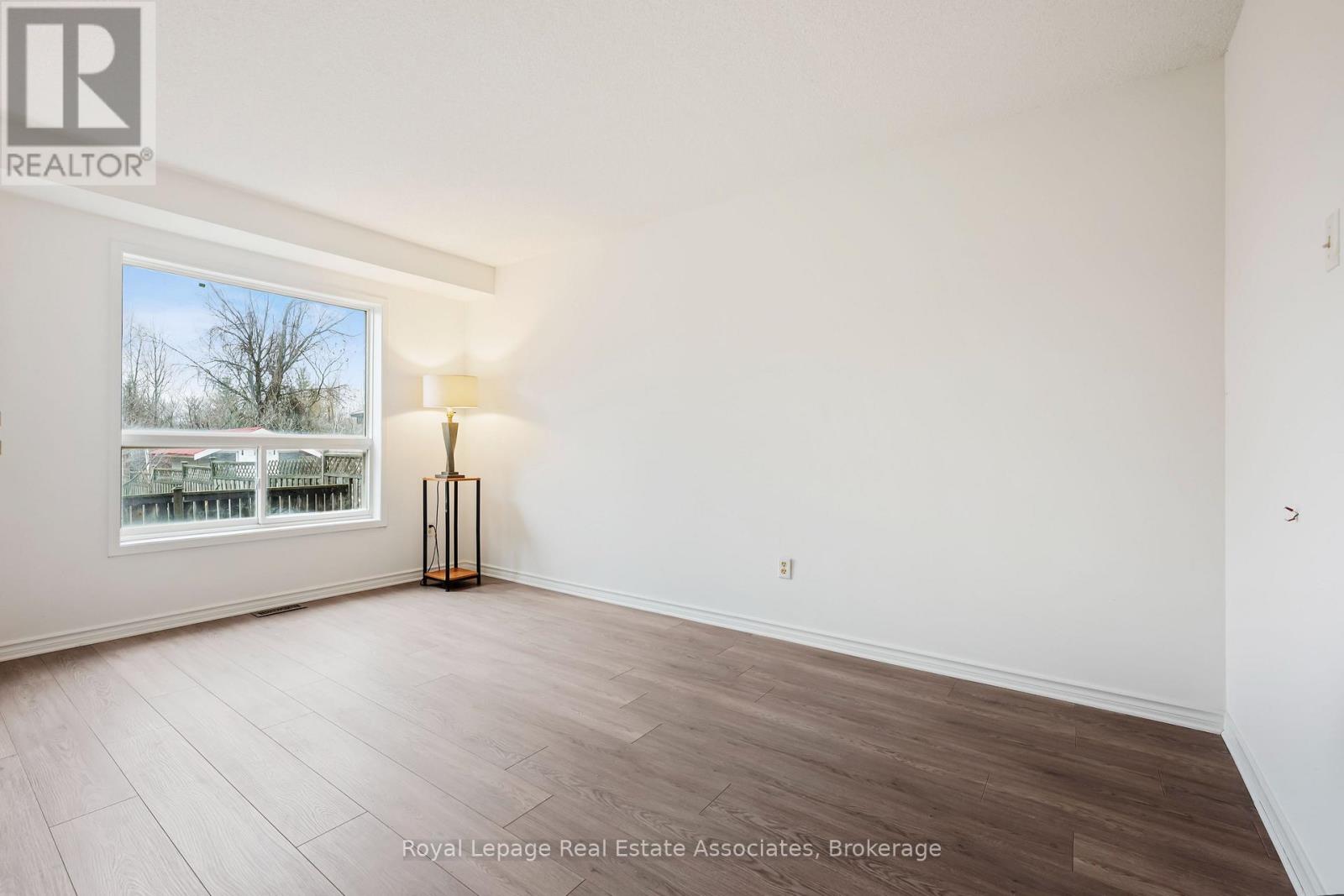 1101 Corrie Street, Innisfil, Ontario  L9S 1T7 - Photo 22 - N12947470