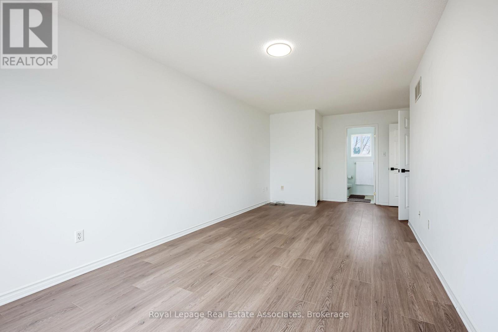 1101 Corrie Street, Innisfil, Ontario  L9S 1T7 - Photo 38 - N12947470