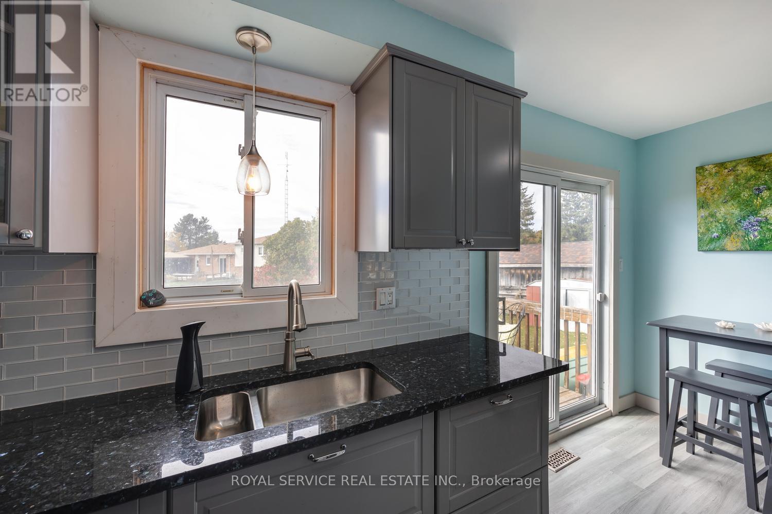 19 Propp Drive, Kawartha Lakes, Ontario  L0A 1K0 - Photo 12 - X12840044