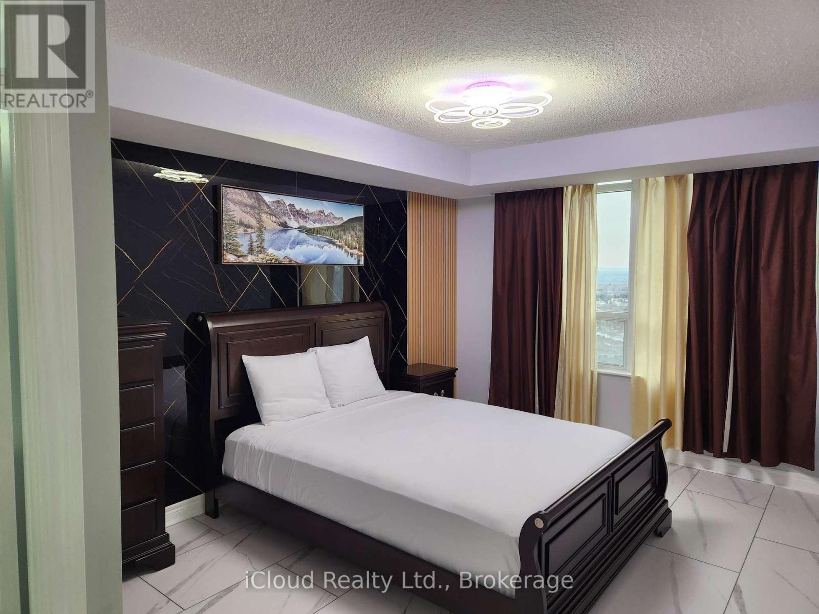 3114 - 310 Burnhamthorpe Road W, Mississauga (City Centre), Ontario  L5B 4P9 - Photo 5 - W12948492