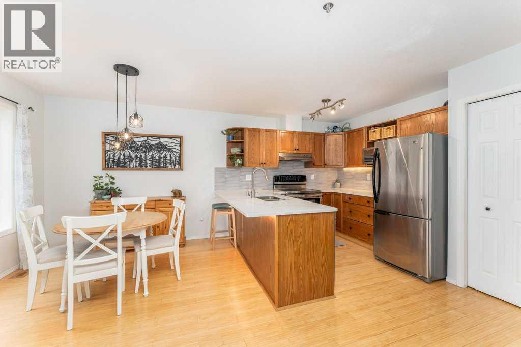 19, 1022 Rundleview Drive, Canmore, Alberta  T1W 2P2 - Photo 4 - A2295969