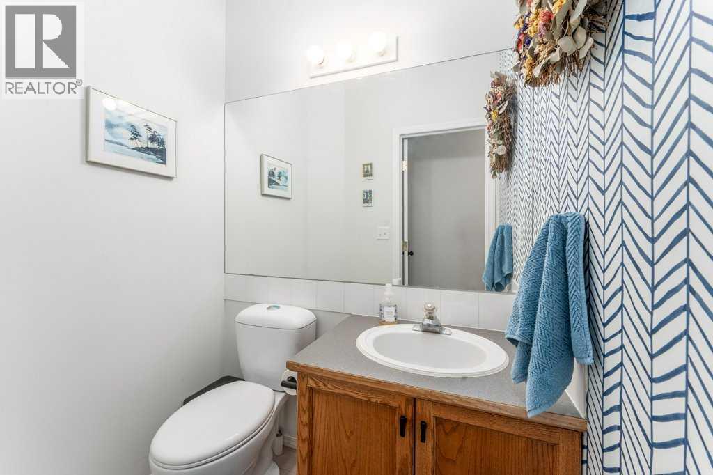 19, 1022 Rundleview Drive, Canmore, Alberta  T1W 2P2 - Photo 30 - A2295969