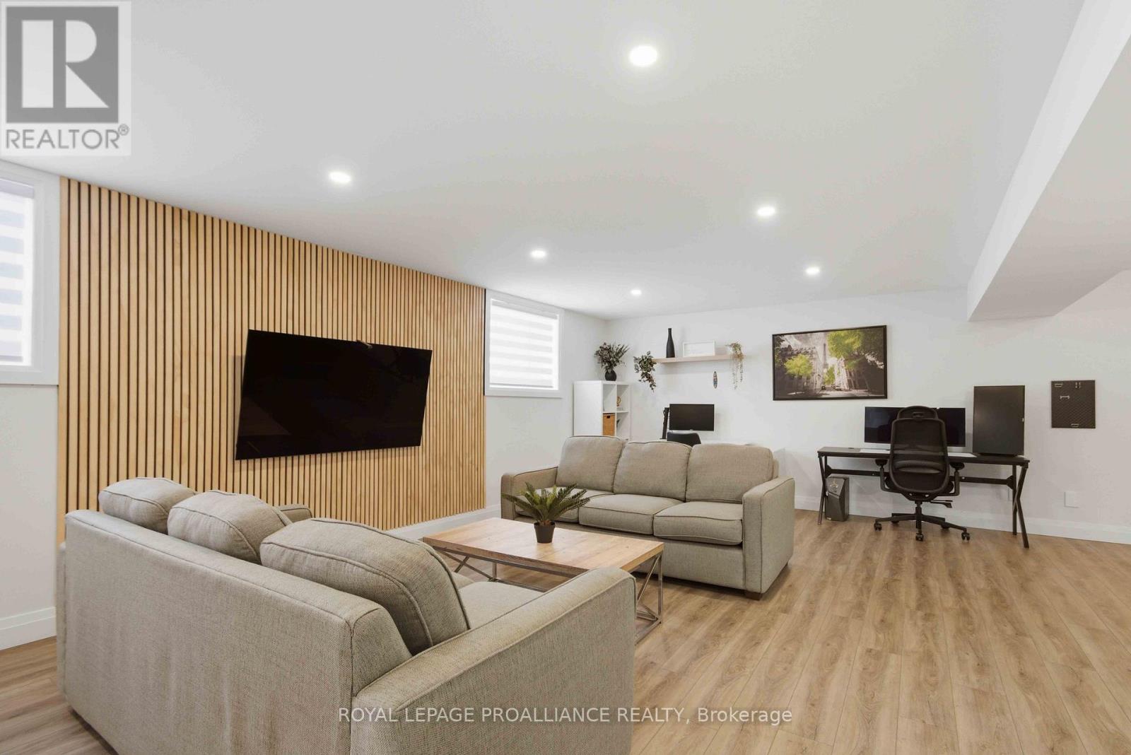 39 Schmidt Way, Quinte West, Ontario  K8V 0L5 - Photo 21 - X12888450