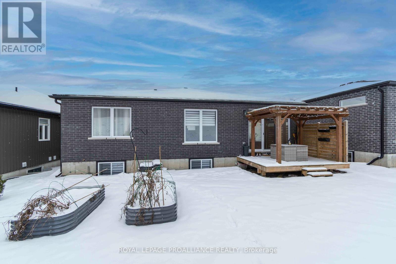 39 Schmidt Way, Quinte West, Ontario  K8V 0L5 - Photo 28 - X12888450