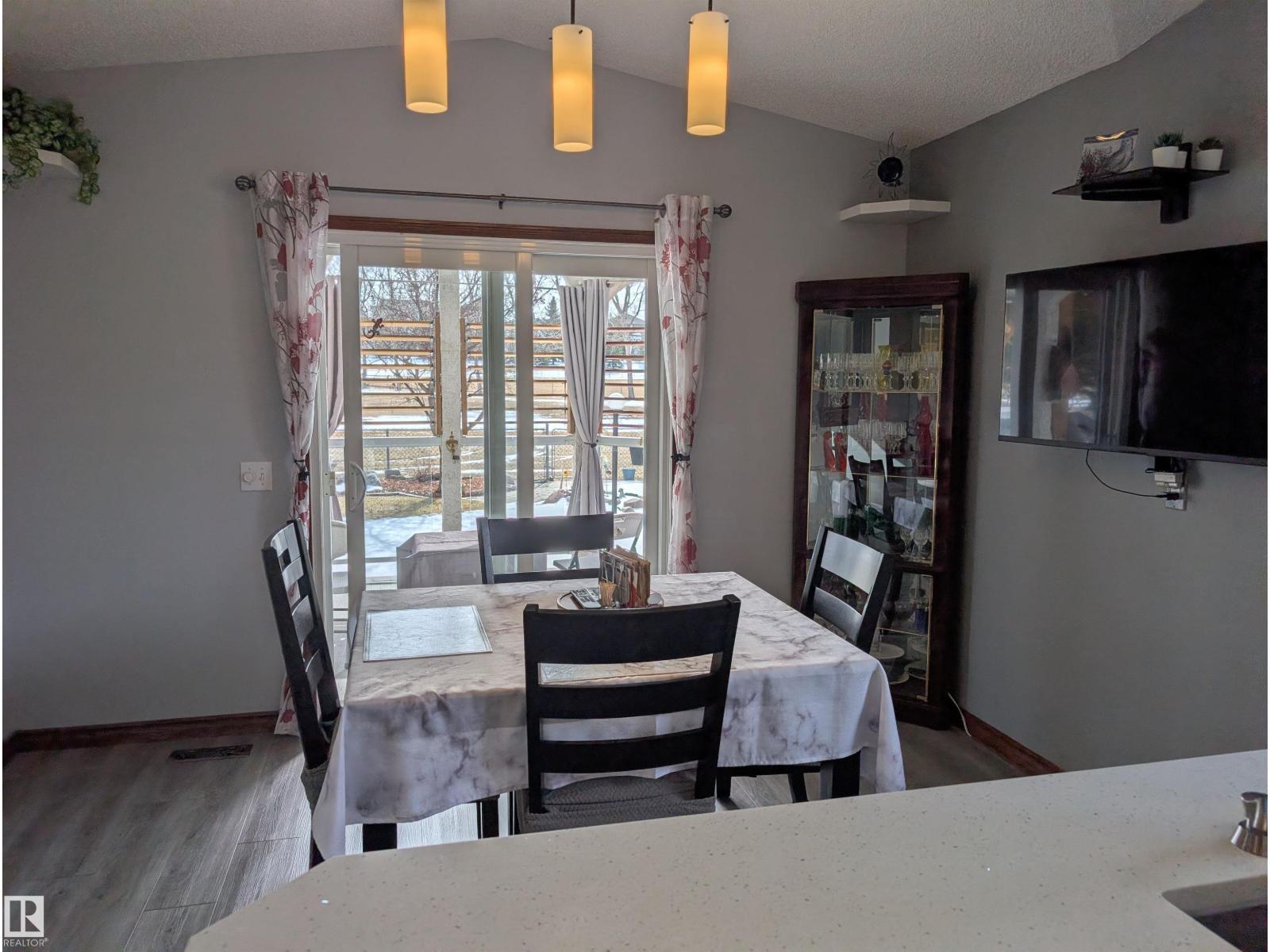 65 Coloniale Wy, Beaumont, Alberta  T4X 1M3 - Photo 10 - E4480160