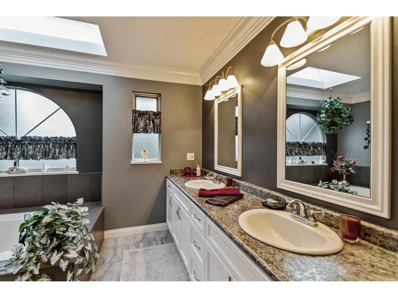 23 6061 W Boundary Drive, Surrey, British Columbia  V3X 2A6 - Photo 17 - R3078728