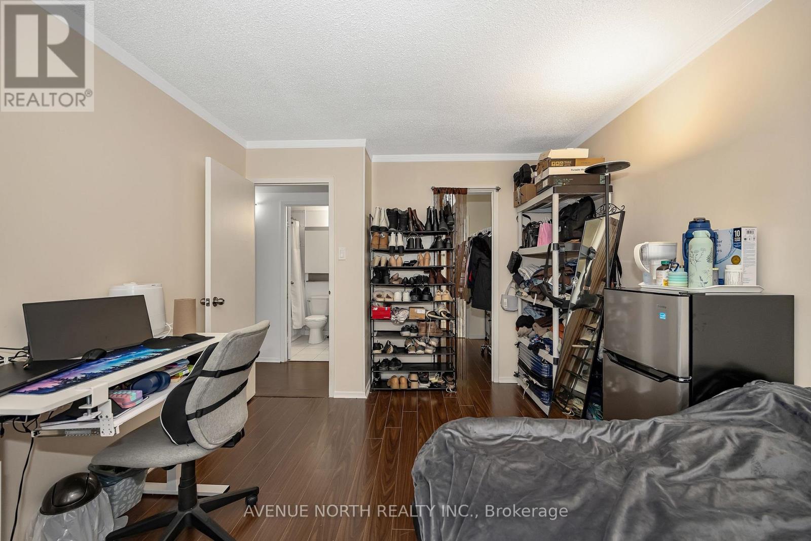 308 - 900 Dynes Road, Ottawa, Ontario  K2C 3L6 - Photo 18 - X12948562