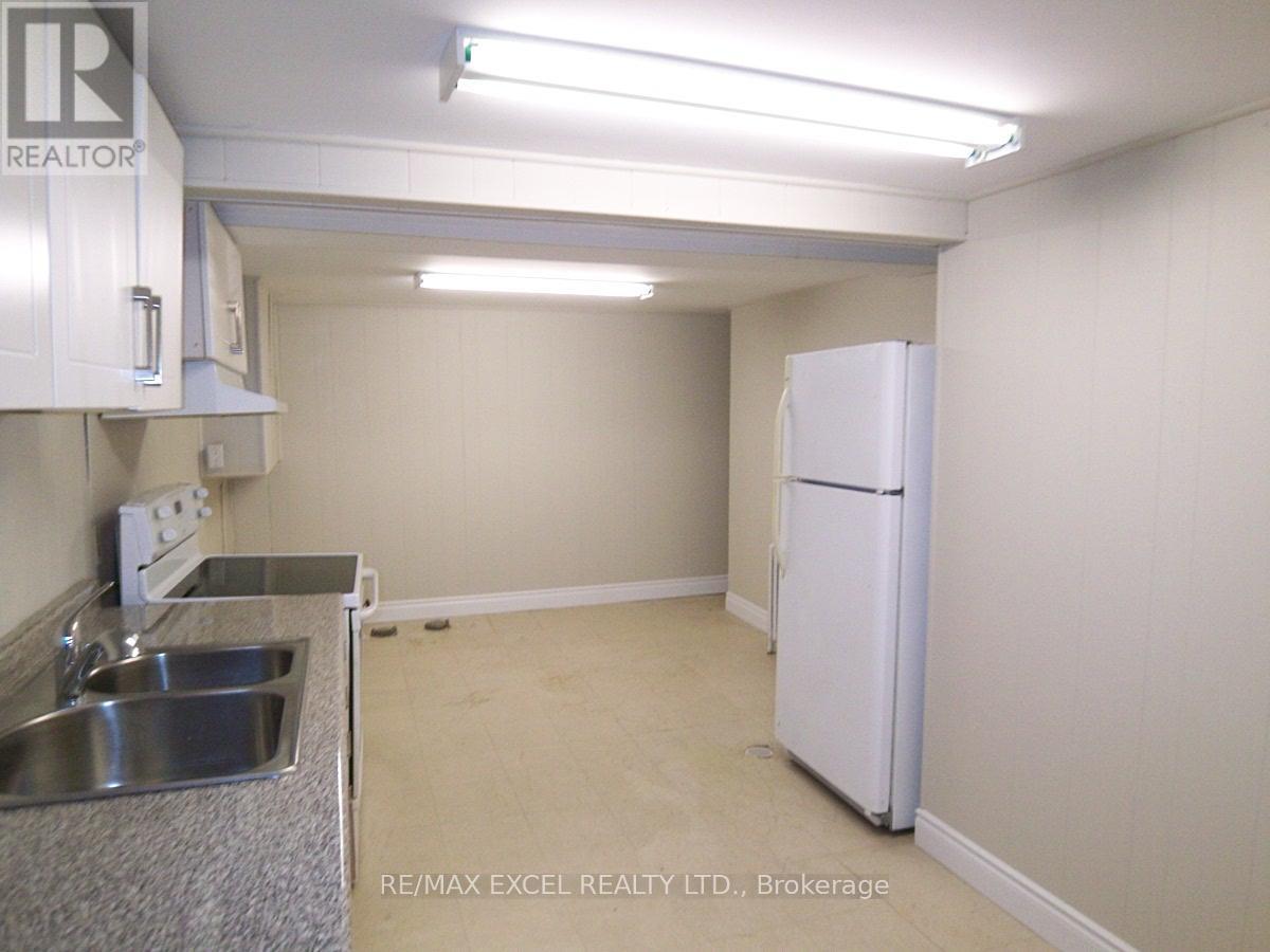 Basement - 1284 Pharmacy Avenue, Toronto, Ontario  M1R 2J2 - Photo 3 - E12948554