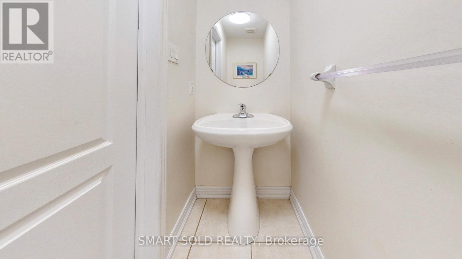 208 Cabernet Road, Vaughan, Ontario  L4J 8V8 - Photo 13 - N12948532