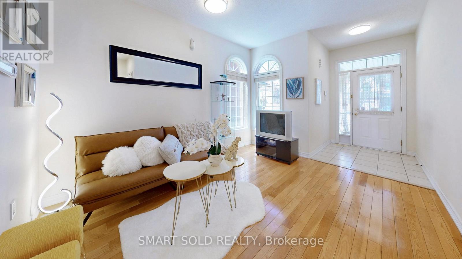 208 Cabernet Road, Vaughan, Ontario  L4J 8V8 - Photo 6 - N12948532