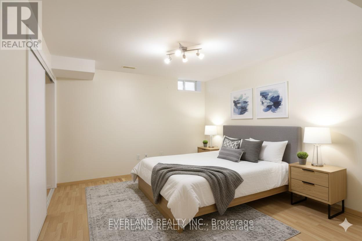 Lower - 49 Falling River Drive, Richmond Hill, Ontario  L4S 2R1 - Photo 5 - N12948576