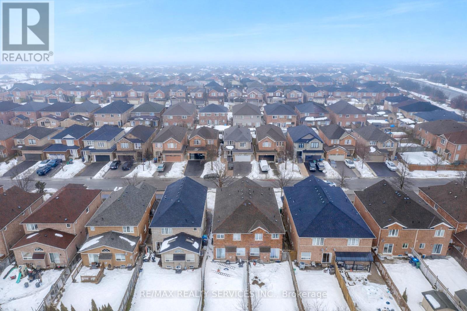 102 Sand Cherry Crescent, Brampton, Ontario  L6R 3B2 - Photo 49 - W12948540