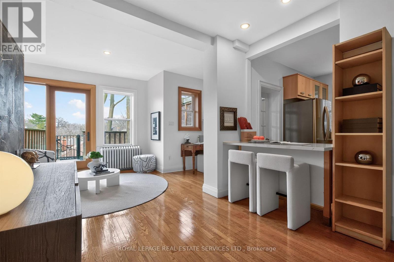 102 Gothic Avenue, Toronto, Ontario  M6P 2V9 - Photo 17 - W12948566