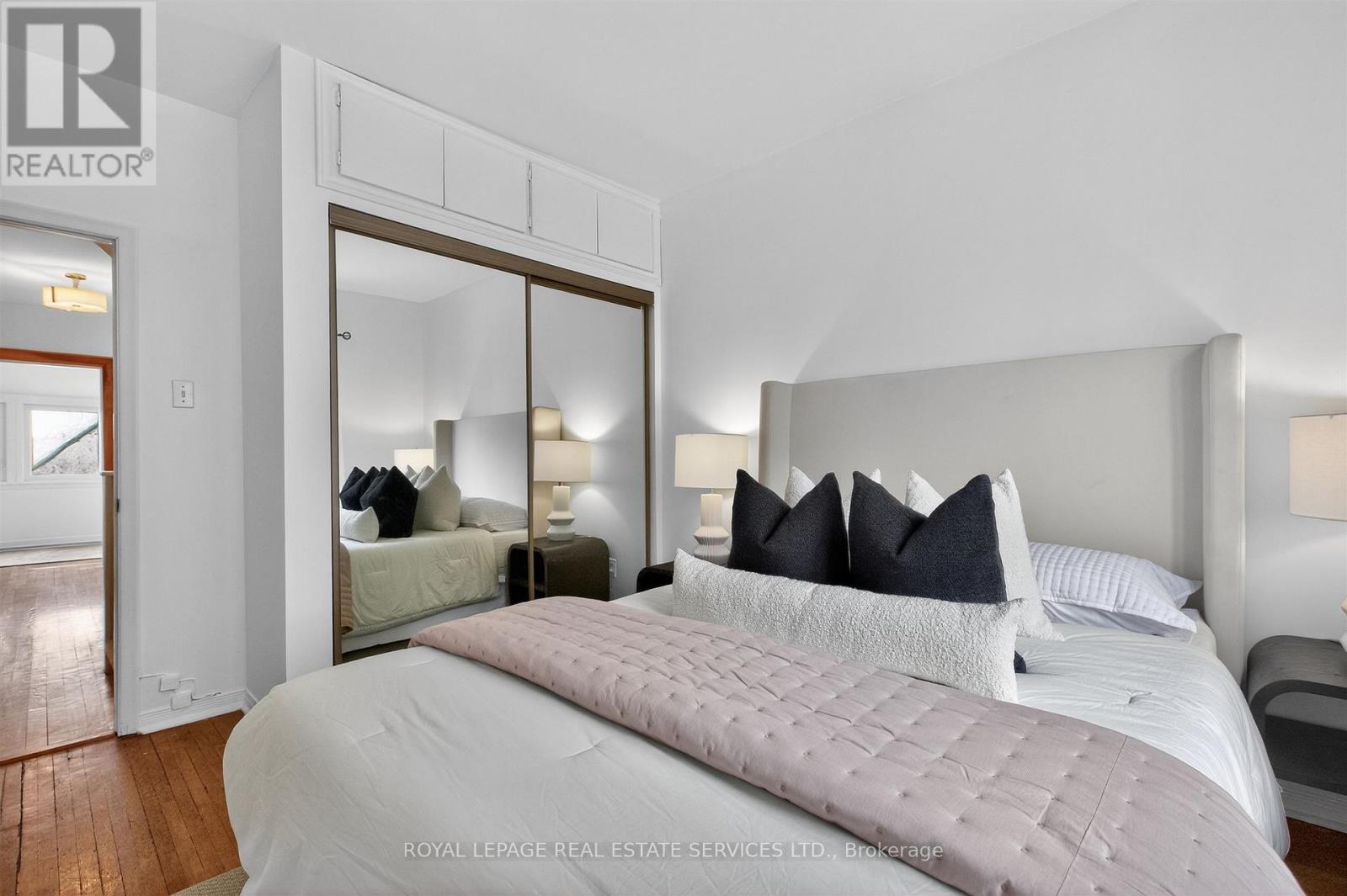 102 Gothic Avenue, Toronto, Ontario  M6P 2V9 - Photo 28 - W12948566