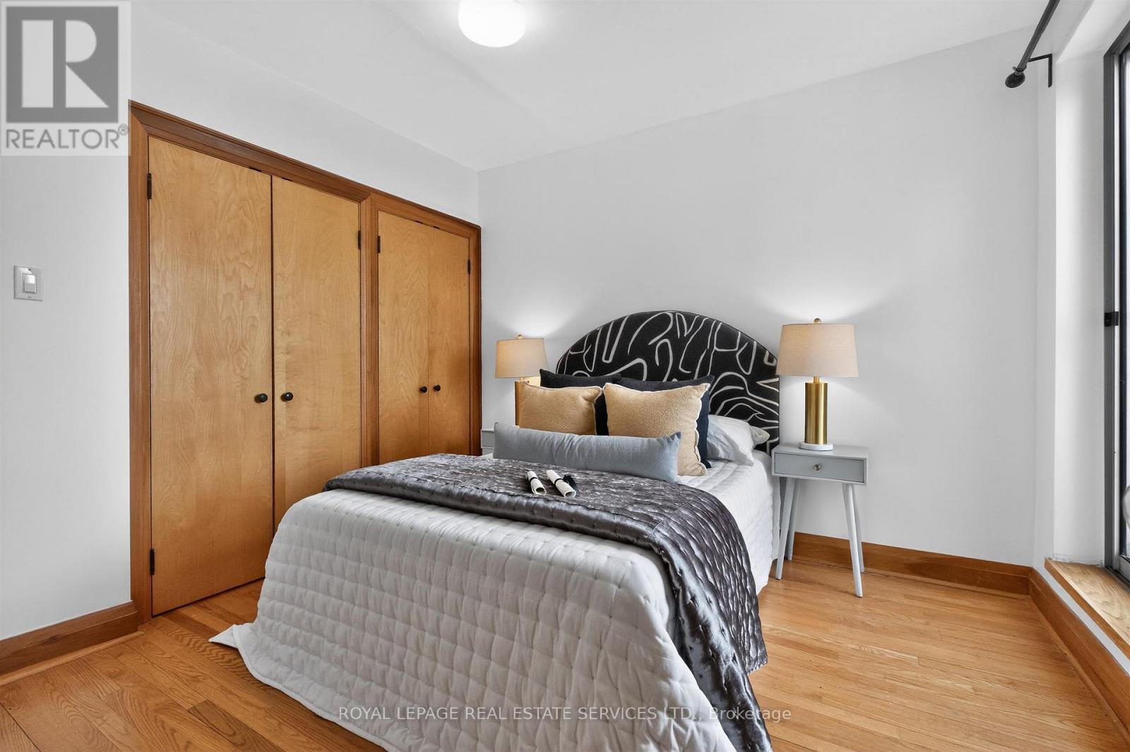 102 Gothic Avenue, Toronto, Ontario  M6P 2V9 - Photo 30 - W12948566