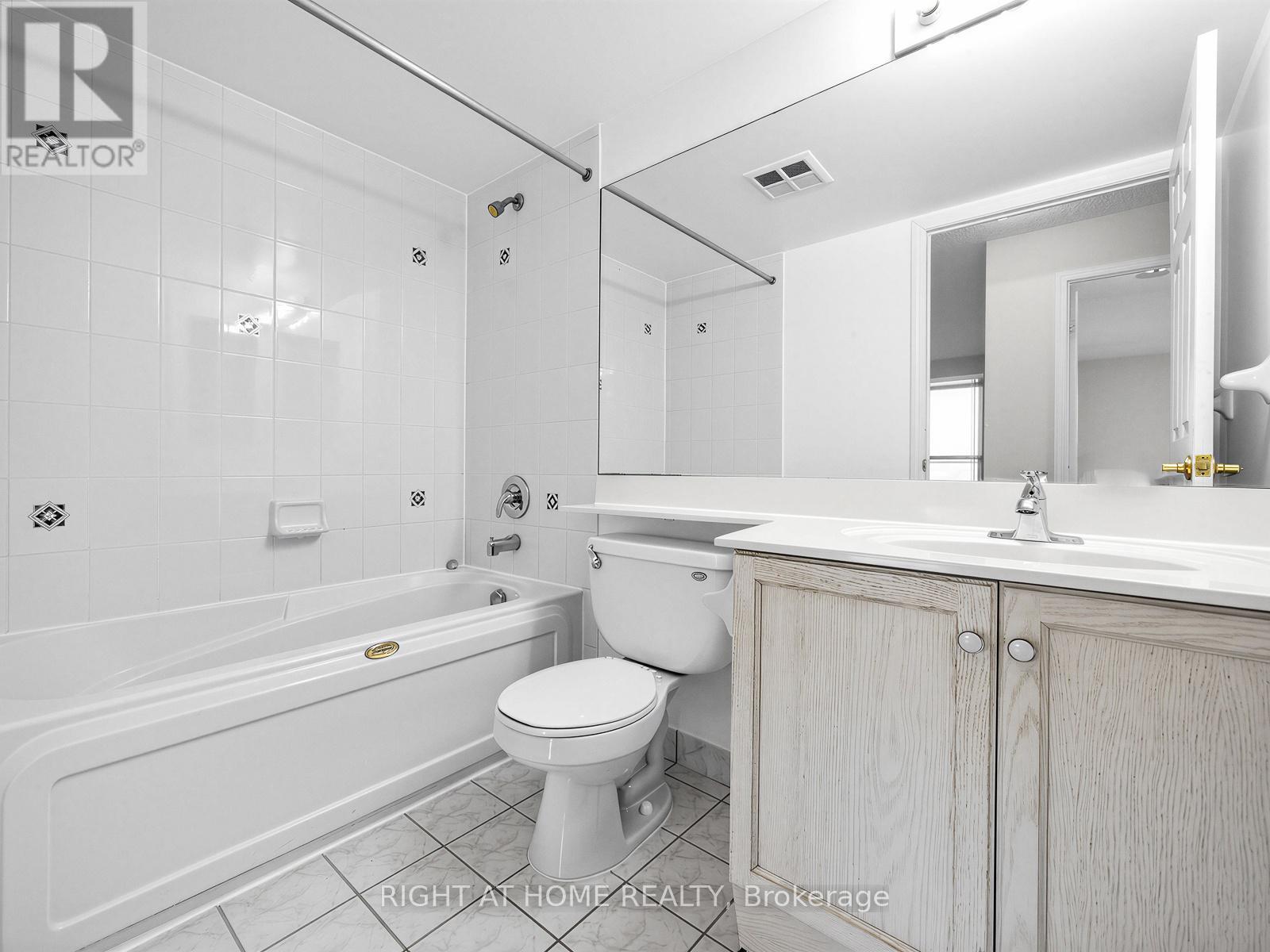 505 - 35 Kingsbridge Garden Circle, Mississauga, Ontario  L5R 3Z5 - Photo 20 - W12948578