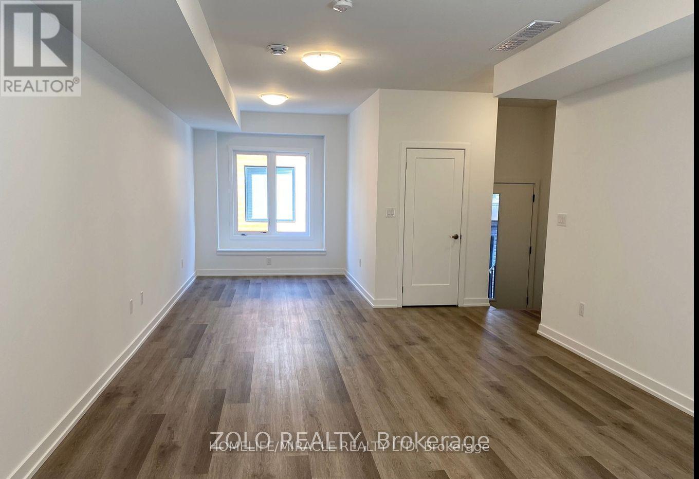 223 - 781 Clare Avenue, Welland, Ontario  L3K 0K1 - Photo 4 - X12948574