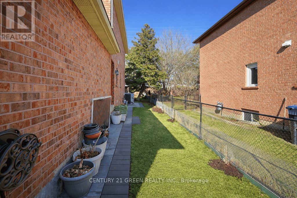 4635 Beaufort Terrace, Mississauga, Ontario  L5M 3J1 - Photo 42 - W12914408