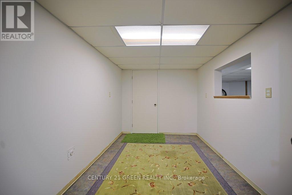 4635 Beaufort Terrace, Mississauga, Ontario  L5M 3J1 - Photo 43 - W12914408