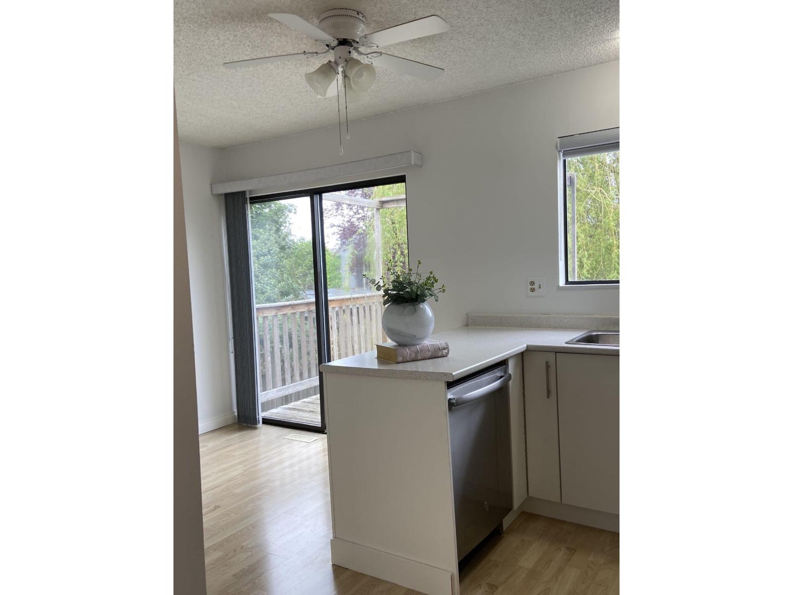 2369 Wakefield Court, Langley, British Columbia  V2Y 1E4 - Photo 8 - R3105480