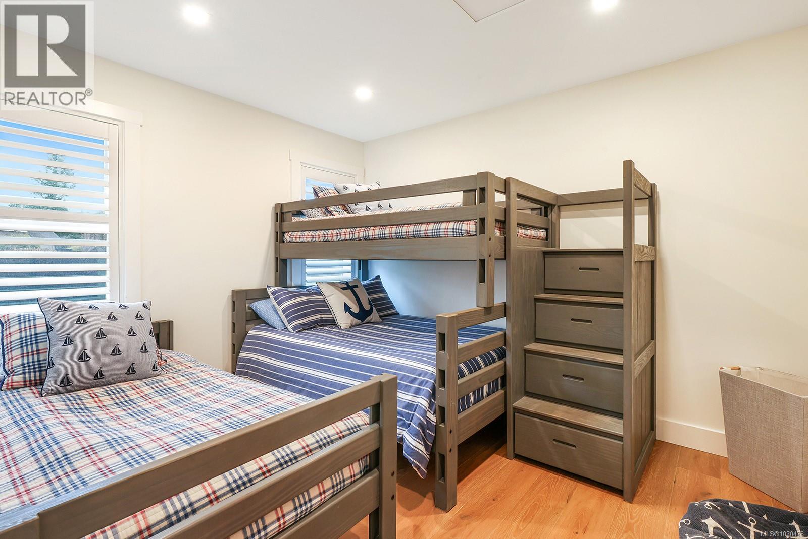 1050/1046 Kincora Lane, Comox, British Columbia  V9M 4C5 - Photo 77 - 1030478