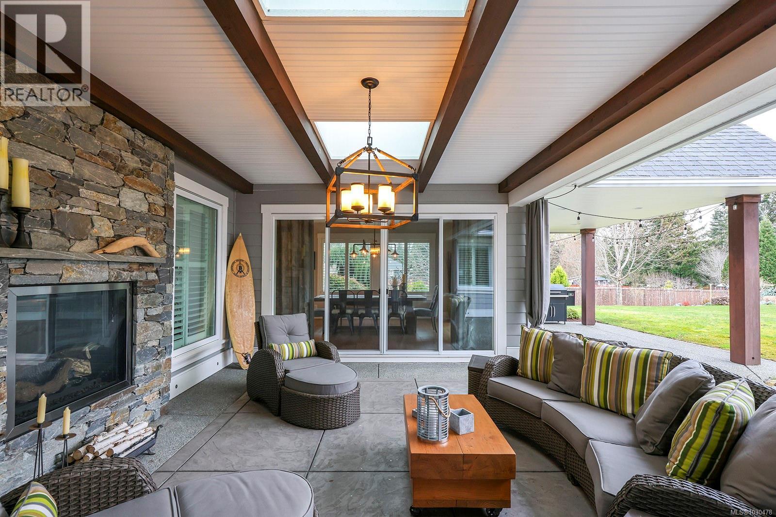 1050/1046 Kincora Lane, Comox, British Columbia  V9M 4C5 - Photo 48 - 1030478