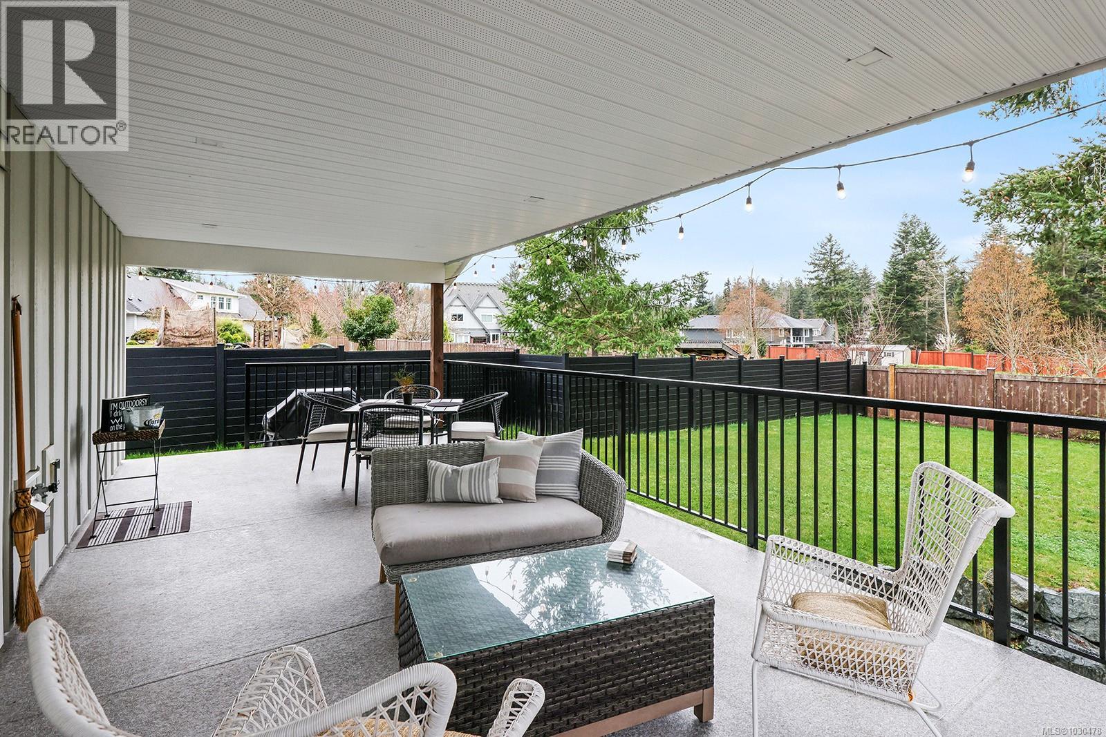 1050/1046 Kincora Lane, Comox, British Columbia  V9M 4C5 - Photo 78 - 1030478