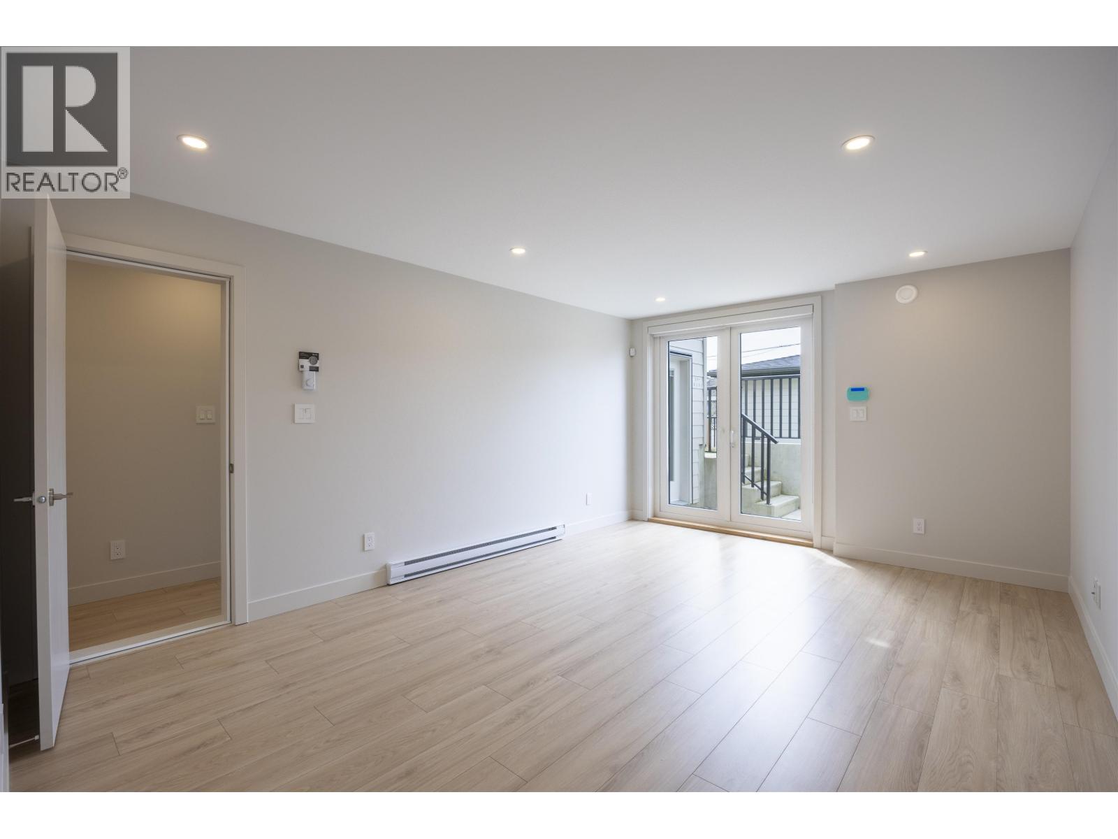 6252 Kitchener Street, Burnaby, British Columbia  V5B 2J4 - Photo 31 - R3106261