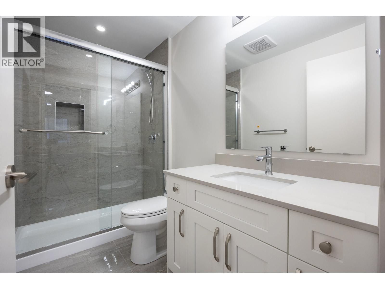 6252 Kitchener Street, Burnaby, British Columbia  V5B 2J4 - Photo 35 - R3106261