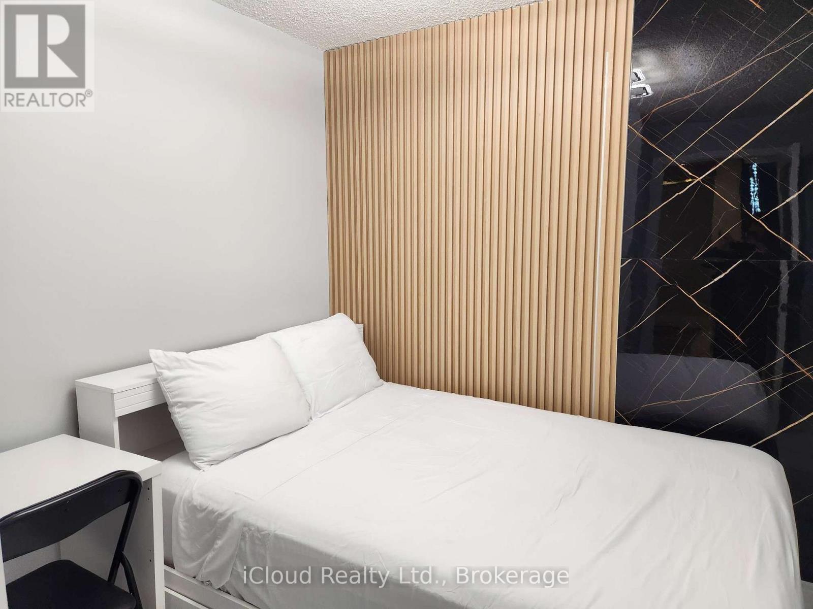 3114 - 310 Burnhamthorpe Road W, Mississauga, Ontario  L5B 4P9 - Photo 7 - W12948492