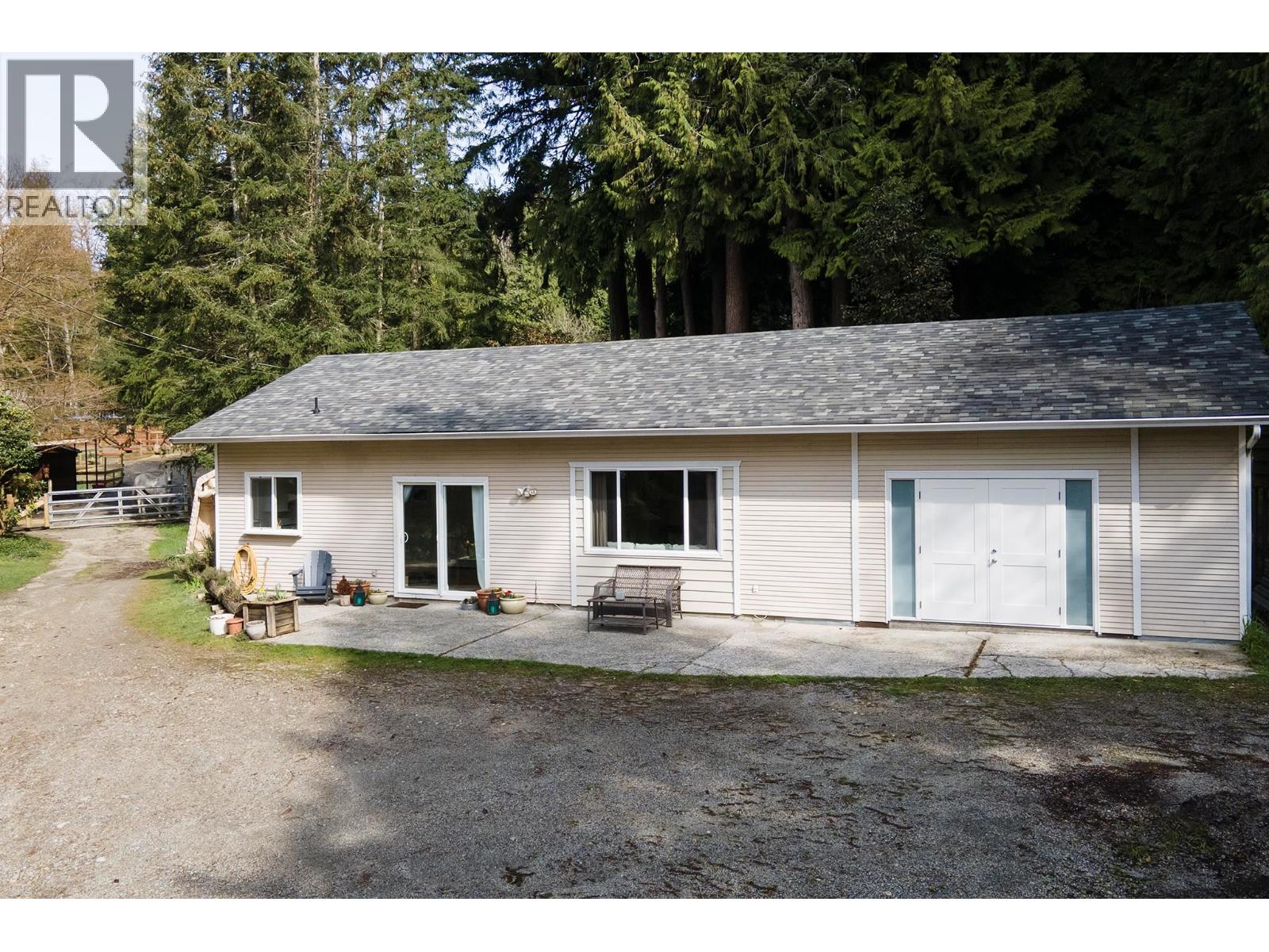 1930 Ranch Road, Roberts Creek, British Columbia  V0N 2W5 - Photo 21 - R3106310