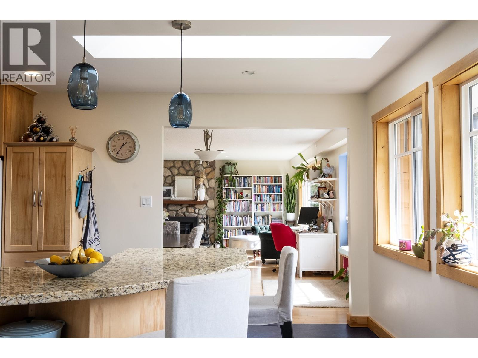 1930 Ranch Road, Roberts Creek, British Columbia  V0N 2W5 - Photo 7 - R3106310